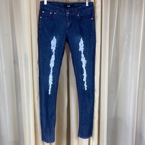 UWD JUNIOR BLUE JEANS SIZE 7